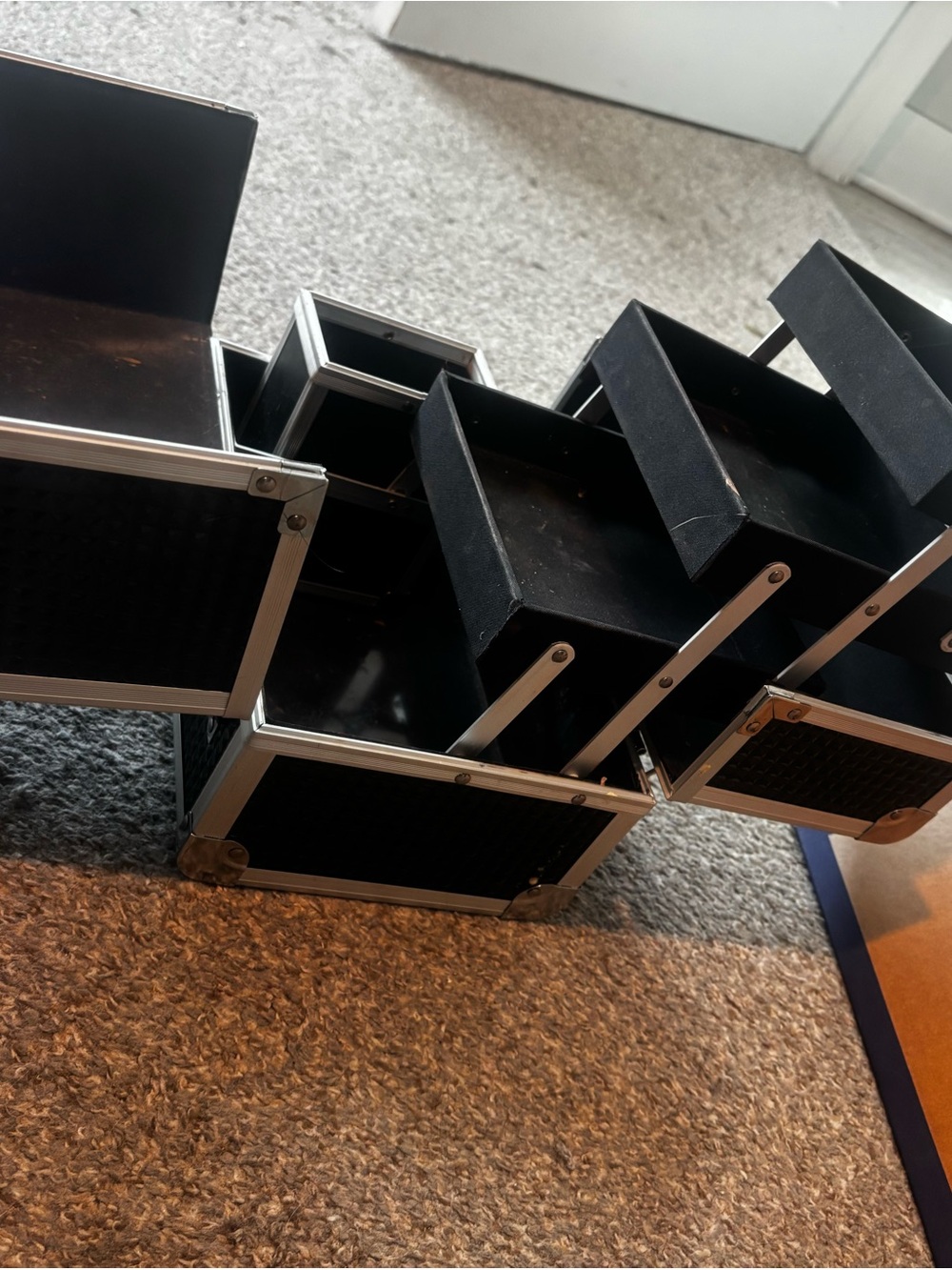Black Fold-Out Makeup Organizer Storage Case